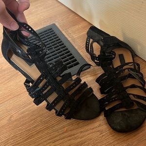 Black Sandals Forever 21 Women’s 7.5
